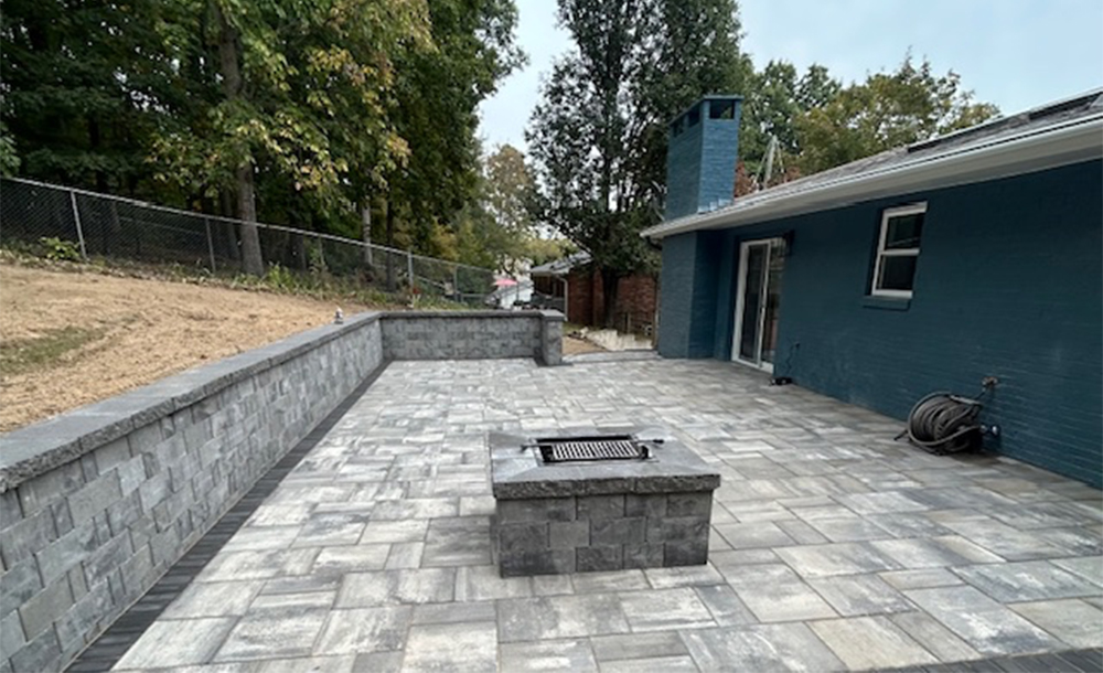 Outdoor Fire Pit & Patio in Knoxville TN